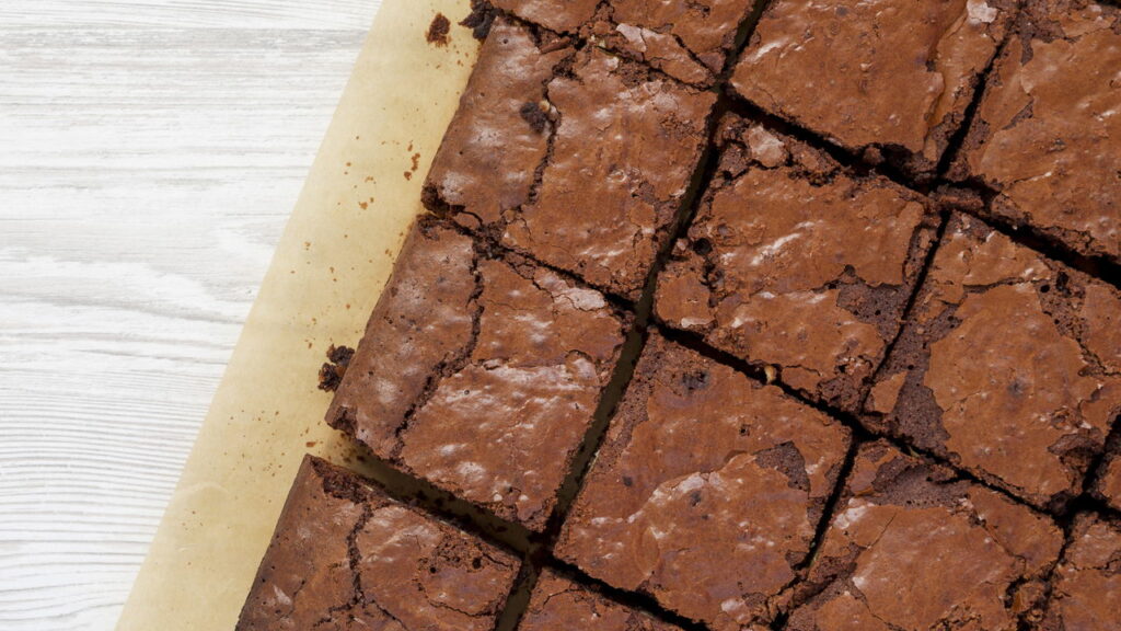 O ingrediente inusitado que transforma esse brownie em puro prazer