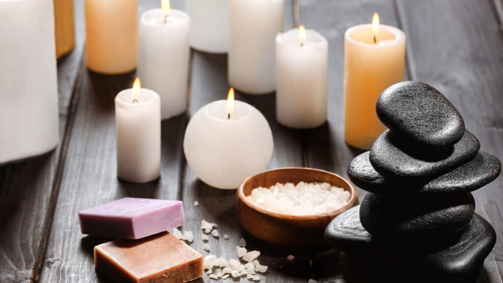 Essa vela artesanal está transformando casas e negócios com aroma e estilo