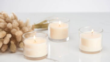 Essa vela artesanal está transformando casas e negócios com aroma e estilo