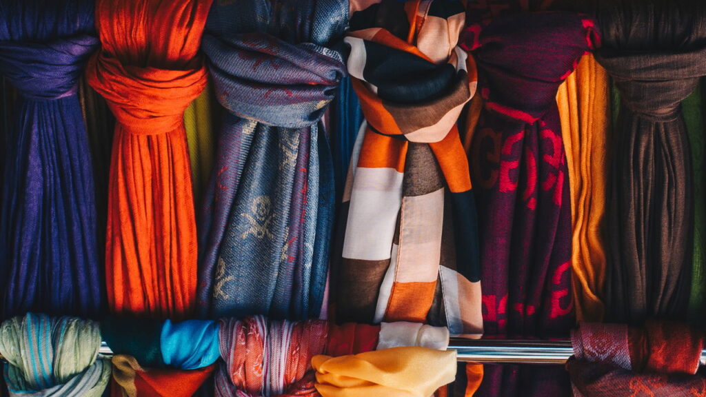 Por que todo mundo está apostando nesse acessório neste inverno