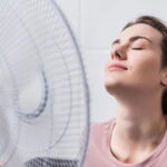Brasileiros estão mudando a forma de usar o ventilador para driblar o calor