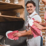 Pesquisas revelam os campeões de bactérias que você tem na cozinha