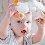 Crie móbiles de berço inesquecíveis e transforme cada detalhe