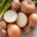 O vegetal mais presente na cozinha pode ser o mais fácil de cultivar