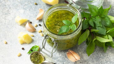 Nhoque colorido pesto diferente e um sabor que abraça a alma