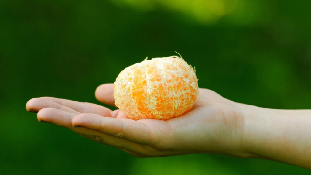 Essa fruta doce e fácil de descascar pode proteger seu corpo de várias doenças