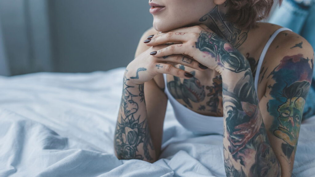 O erro mais comum após tatuar que quase ninguém te conta