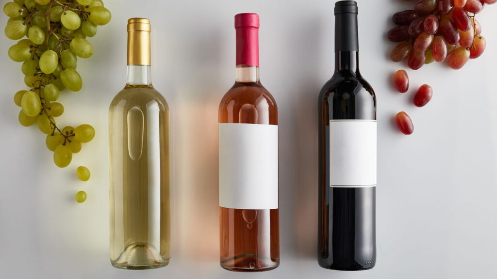 O que está por trás do tamanho das garrafas de vinho segundo especialistas