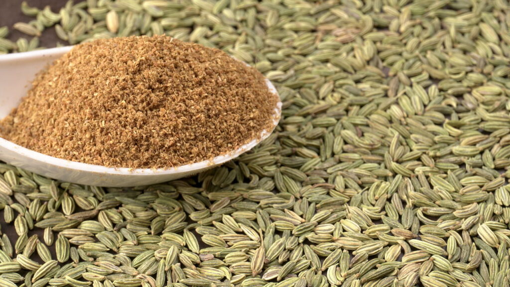 A planta que alivia cólicas, melhora o sono e ainda perfuma a cozinha