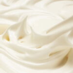 O erro que quase todo mundo comete ao fazer chantilly em casa