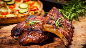 Esse ritual de preparo de carne está emocionando até chefs brasileiros