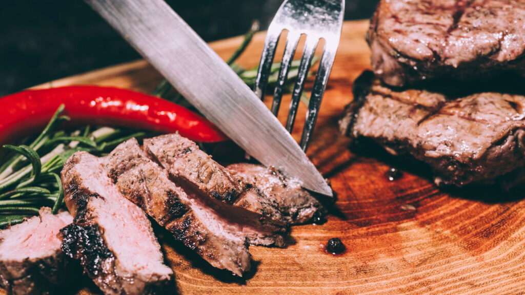 Esse ritual de preparo de carne está emocionando até chefs brasileiros