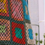 Esse detalhe transforma um simples poncho em algo encantador