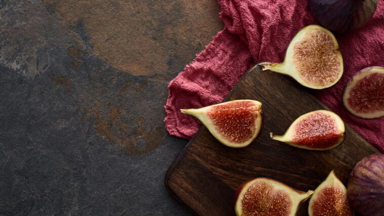 Essa fruta doce que movimenta a economia e atrai turistas no interior paulista pode estar em sua casa