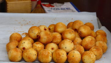 Você vai se surpreender com o sabor dessas bolinhas crocantes