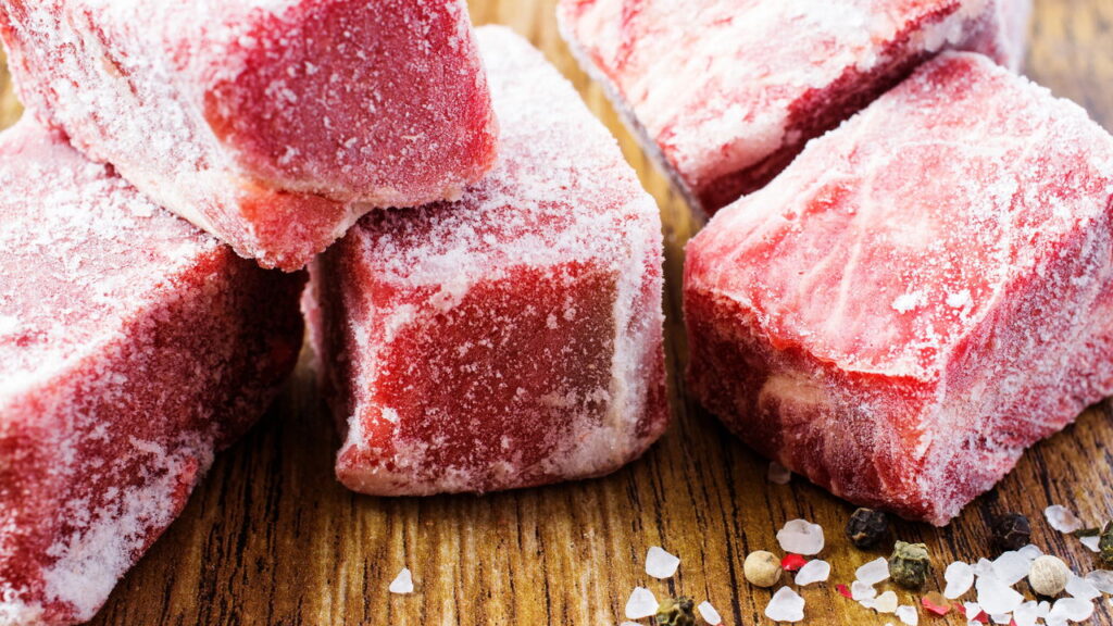 Como garantir carnes seguras e saborosas sem correr riscos à saúde