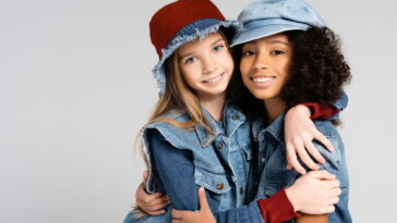 Essa tendência de moda infantil está dominando os guarda-roupas neste inverno