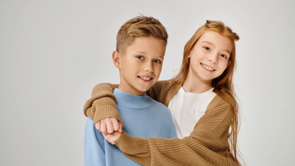 Essa tendência de moda infantil está dominando os guarda-roupas neste inverno