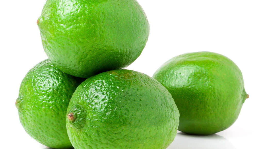 Cultivar limão em casa é mais simples do que parece e transforma sua rotina