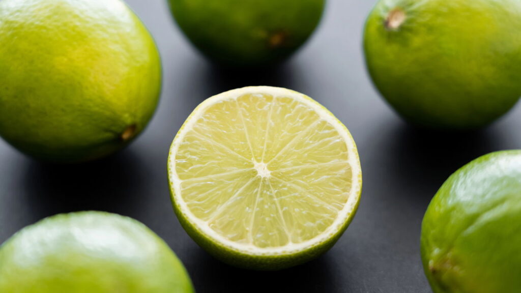 O truque com limão que pode salvar sua receita em segundos

