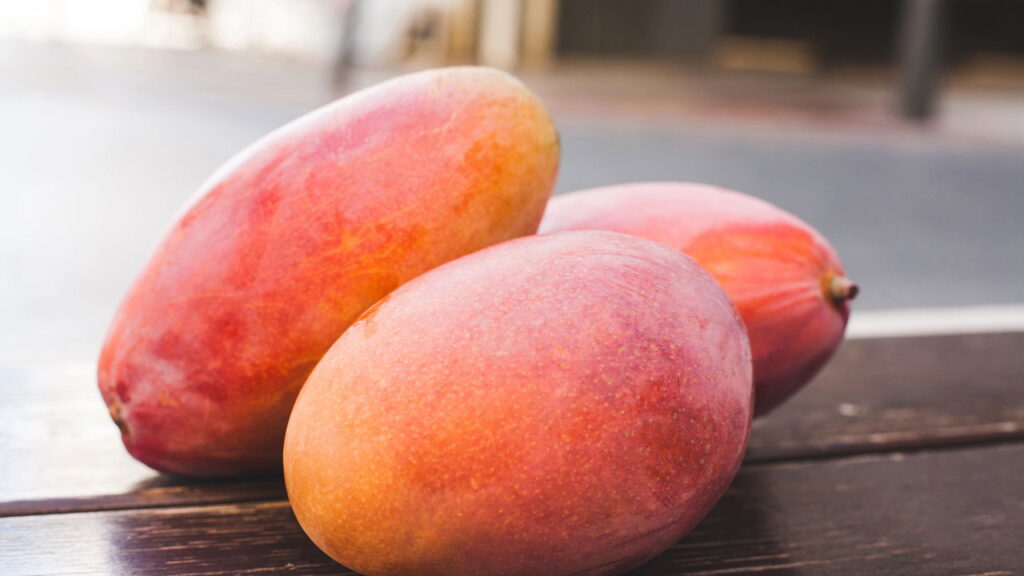 Essa fruta brasileira virou queridinha entre médicos e nutricionistas