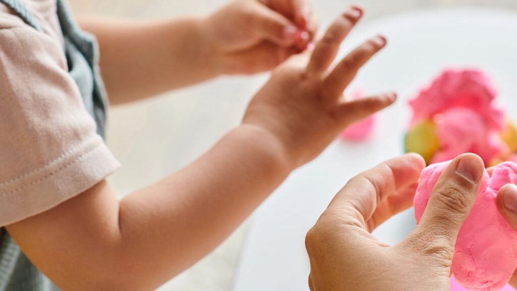 Essa receita simples vai transformar as brincadeiras com as crianças