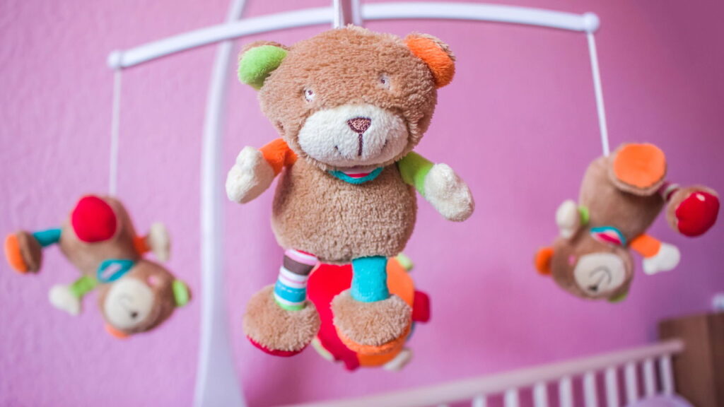 O móbile artesanal mais encantador para decorar o quarto do bebê
