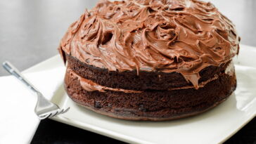 Esse bolo de chocolate sem glúten está surpreendendo até confeiteiros profissionais