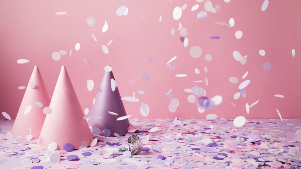 Esses chapéus de festa feitos à mão vão transformar qualquer celebração