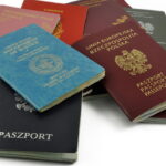 O que está por trás da queda do passaporte poderoso no ranking mundial