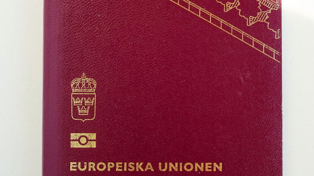 O que está por trás da queda do passaporte poderoso no ranking mundial