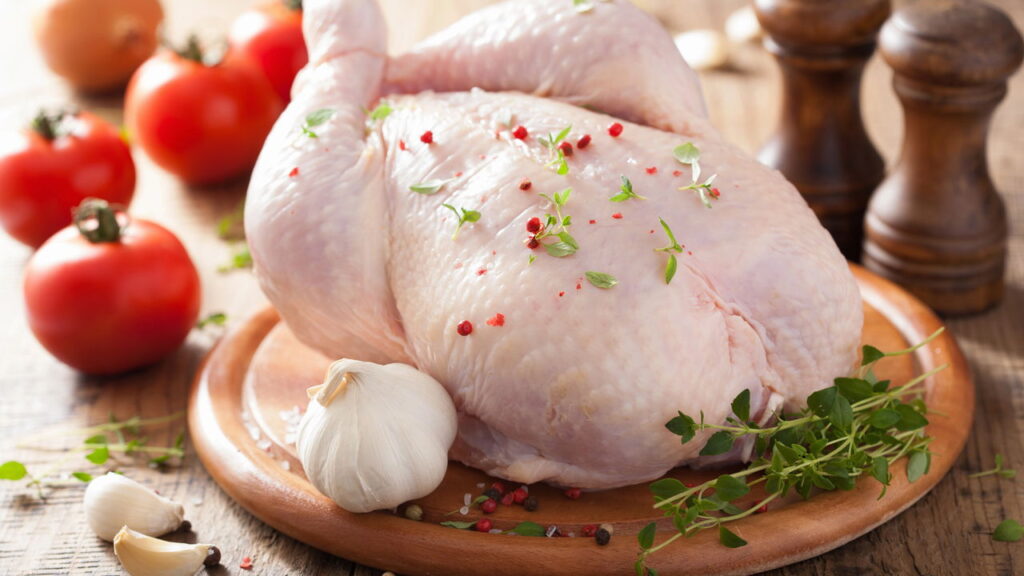 O segredo da crocância perfeita está nesta receita de frango