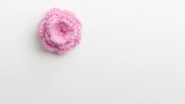 Passo a passo completo para criar uma guirlanda de flores perfeita