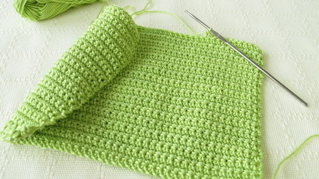 A peça artesanal alternativa que virou febre nas redes sociais das crocheteiras