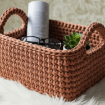 Cesto organizador de crochê com alças é o mais prático da decoração
