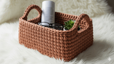 Cesto organizador de crochê com alças é o mais prático da decoração