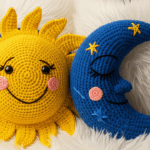 Crie almofadas sol e lua em crochê e adicione um toque mágico à sua decoração