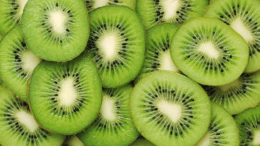 Como fazer um descanso de copos de kiwi em crochê, um projeto criativo e funcional