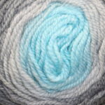 Esse modelo com nuvens em relevo está fazendo sucesso entre crocheteiras