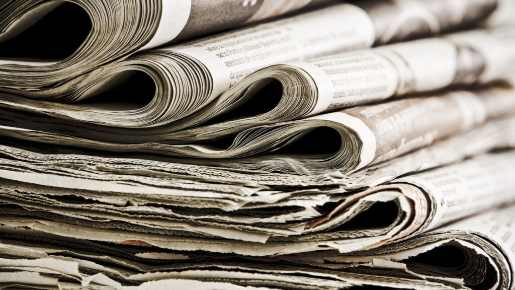 Quais os benefícios do papel de jornal para na compostagem e sustentabilidade?