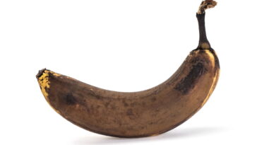 Bananas com manchas marrons podem ser consumidas com segurança? Veja o que contam os especialistas