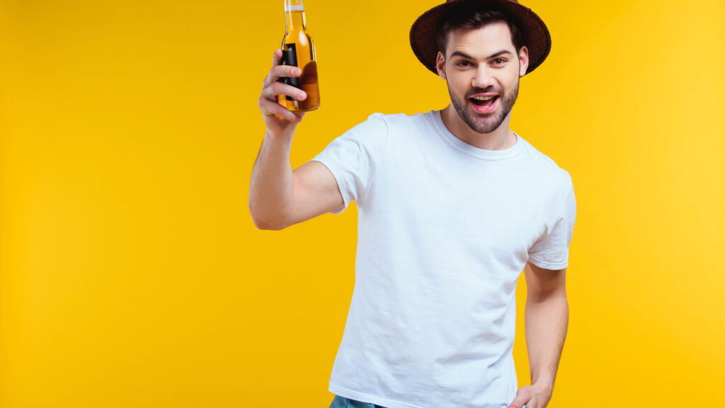 Como remover manchas de colarinho, dicas para camisetas novas por mais tempo