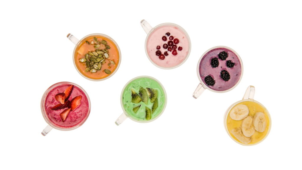 A bebida queridinha dos nutricionistas que virou tendência no verão brasileiro