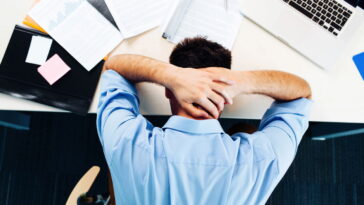 O que a ansiedade no trabalho pode estar realmente escondendo sobre sua saúde?