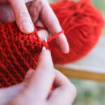 Do novelo à obra-prima, como transformar fio de malha em uma clutch inesquecível