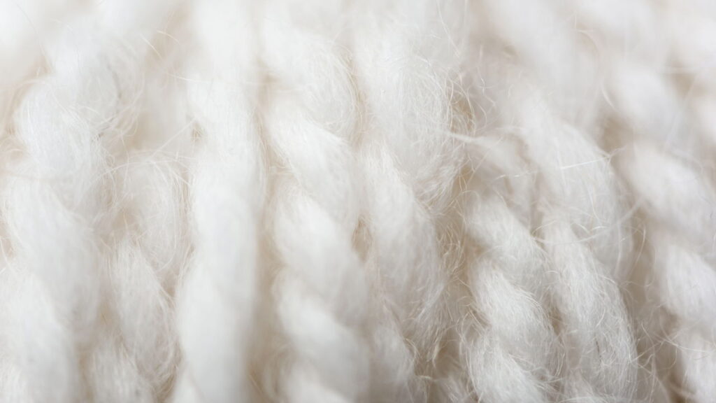 A peça feita à mão que está emocionando crocheteiras que amam artesanato