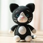 Essa peça artesanal é a favorita de quem ama felinos e crochê