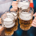 O amigurumi de cerveja mais criativo para presentear e decorar
