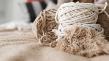 O segredo para dar vida aos seus amigurumis está no cabelo, veja como fazer corretamente