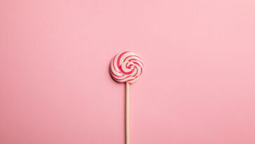 A peça artesanal que virou destaque nas festas mais criativas